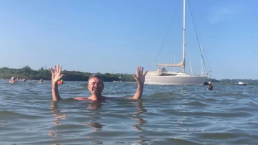 Sir Bernard swimming in Manningtree